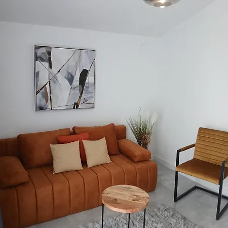 Apartment In Ljubac Mit Grossem Garten Krneza